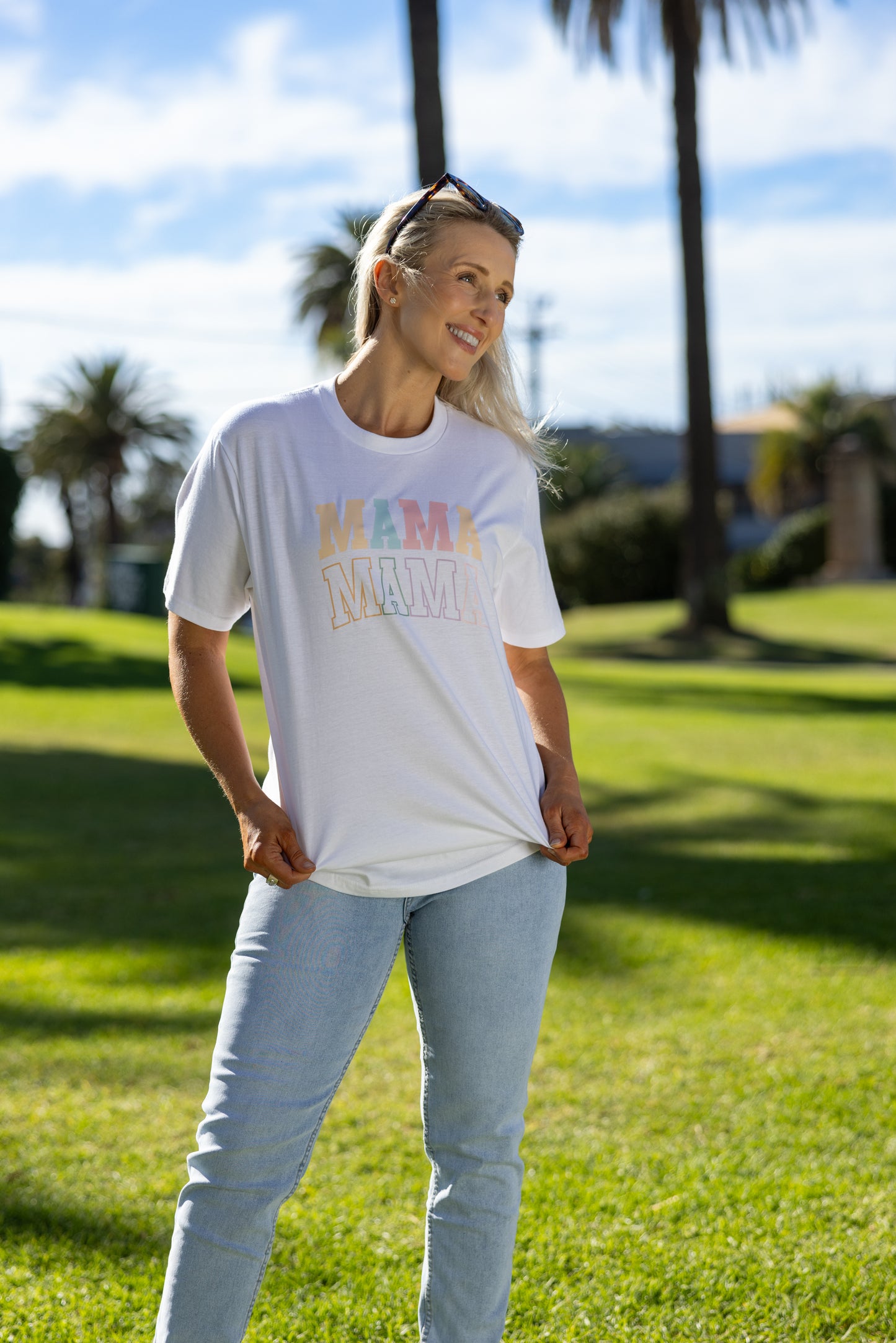 Mama Pastel Unisex T-shirt
