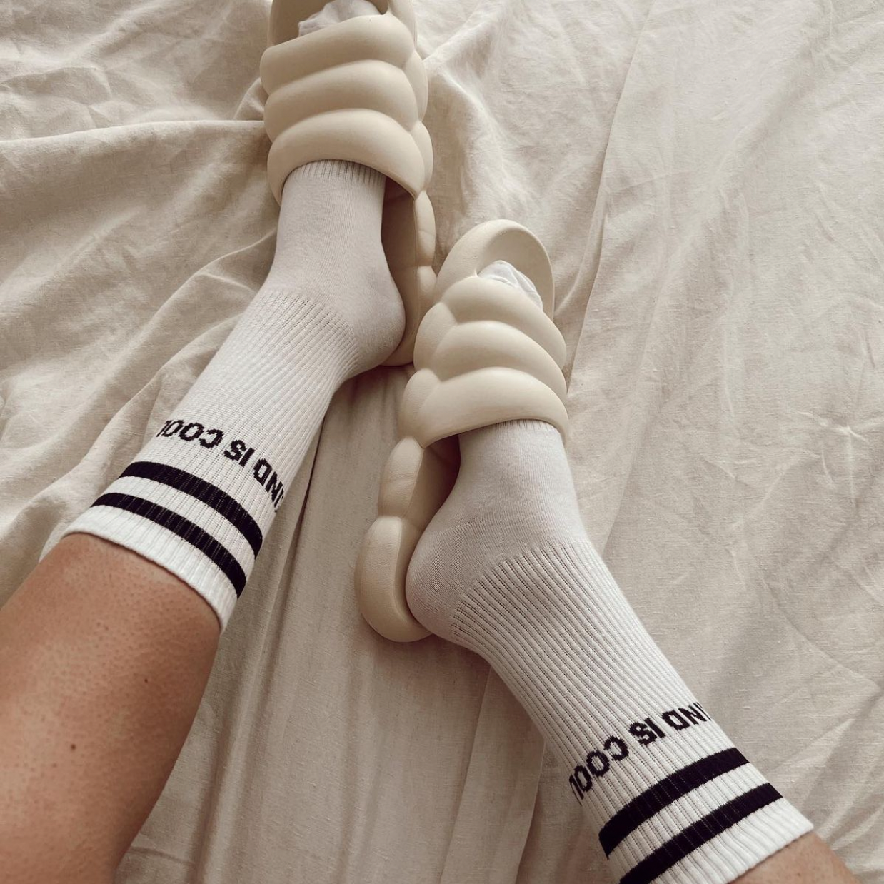 KIC SIGNATURE UNISEX Crew Socks
