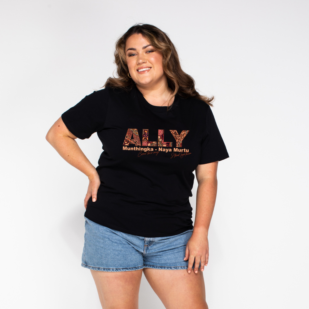 Ally Naya Murtu Womens T-shirt